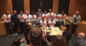 Imatge de la consulta celebrada l’abril del 2016. Aturem la C-32 Imatge de la consulta celebrada l’abril del 2016. Aturem la C-32