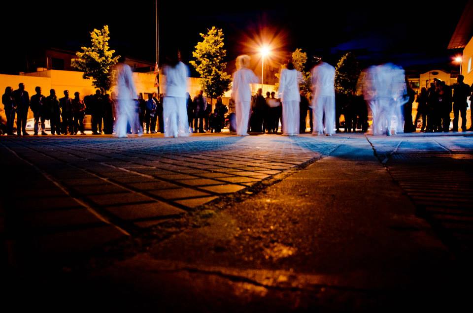 Una de les intervencions artístiques. Foto Xavi Palomera
