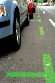 Només els veïns de PF podien estacionar en aquests espais verds