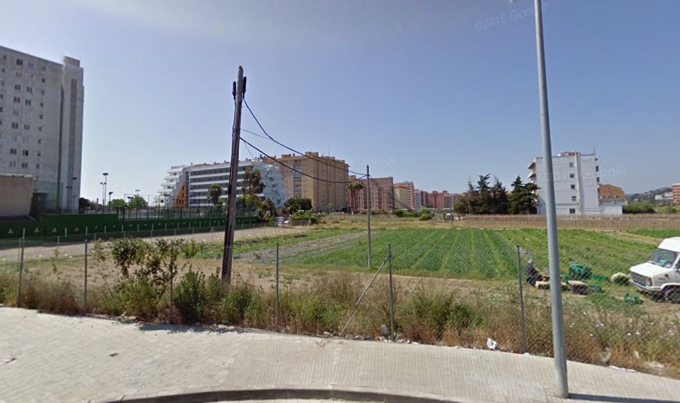 zona per on ha de continuar l'av Barcelona a  Malgrat. GoogleMaps