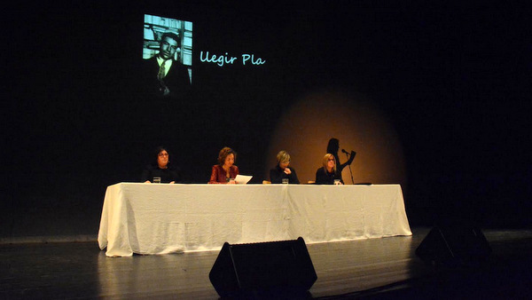 "Llegir Pla" al Teatre Blanes / Aj. Blanes