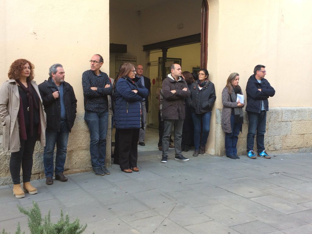 Acte de silenci danvat l'Ajuntament de Malgrat de Mar / Autor. Aj. de Malgrat de Mar