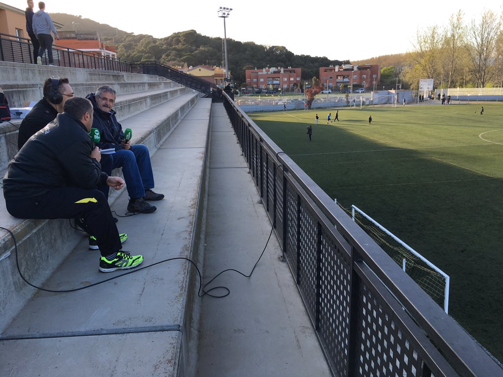 Moment de la retransmissió del partit. RP