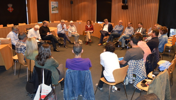 Segona reunió per desencallar el POUM. Aj. Blanes