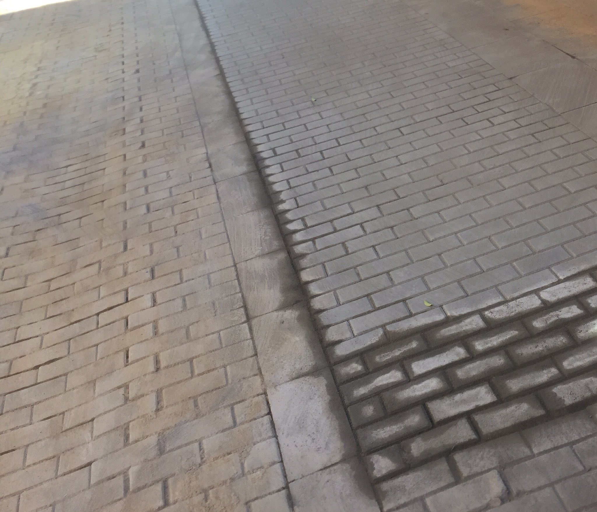 Resultat final de la reparació del Carrer Major. Aj.Palafolls