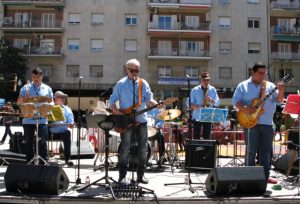 L'Orquestra de la Bona Sort, en actuació de l'any passat. - orquestrabonasort.com